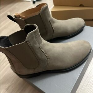 Ecco Women's Tan Ankle Boots